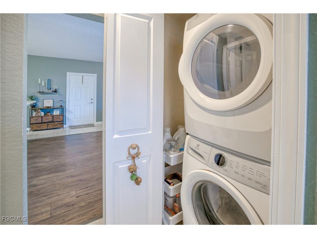 1040 Hancock Creek South Boulevard #101 Cape Coral FL 33909 2025017424 image21