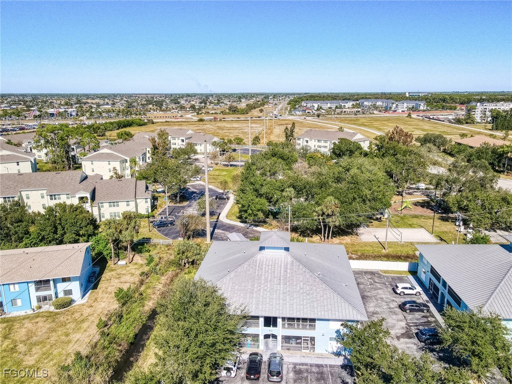 1040 Hancock Creek South Boulevard #101 Cape Coral FL 33909 2025017424 image26