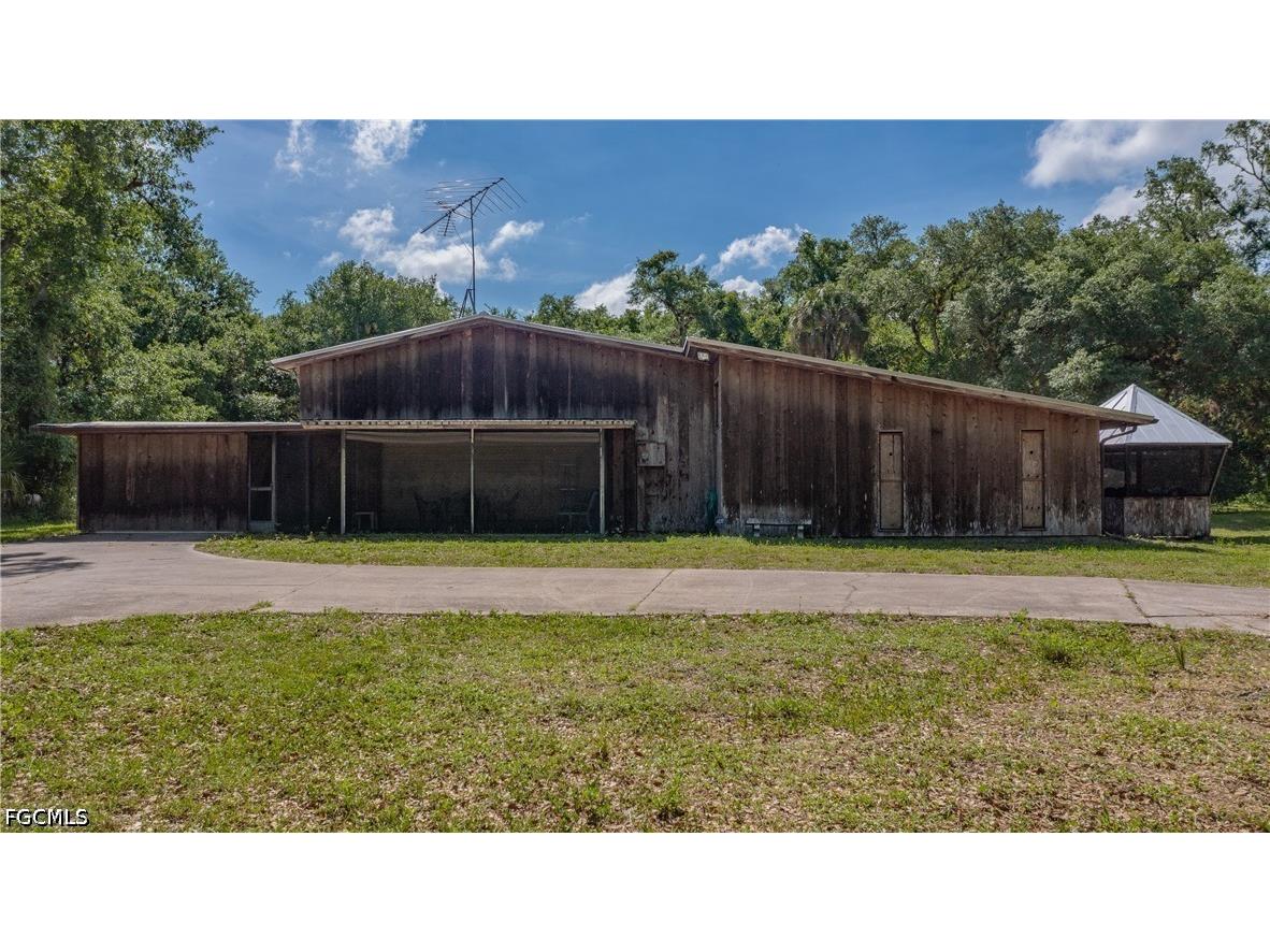 1040 Kirby Thompson Road Labelle FL 33935 2026018467 image9