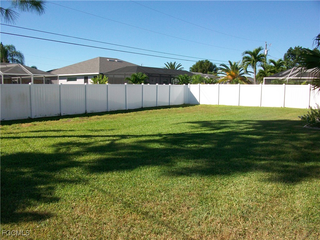 1040 SE 4th Street Cape Coral FL 33990 2026006017 image3