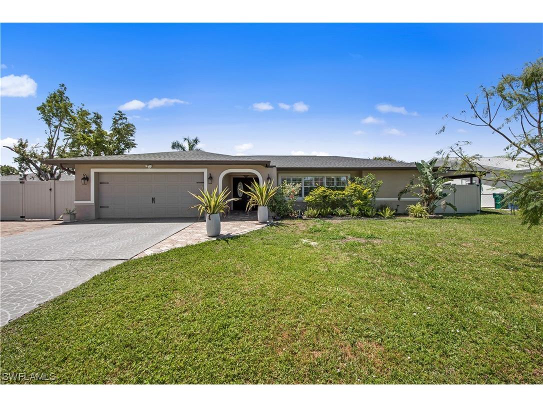 1040 Shaddelee Lane E Fort Myers FL 33919 223026471 image1