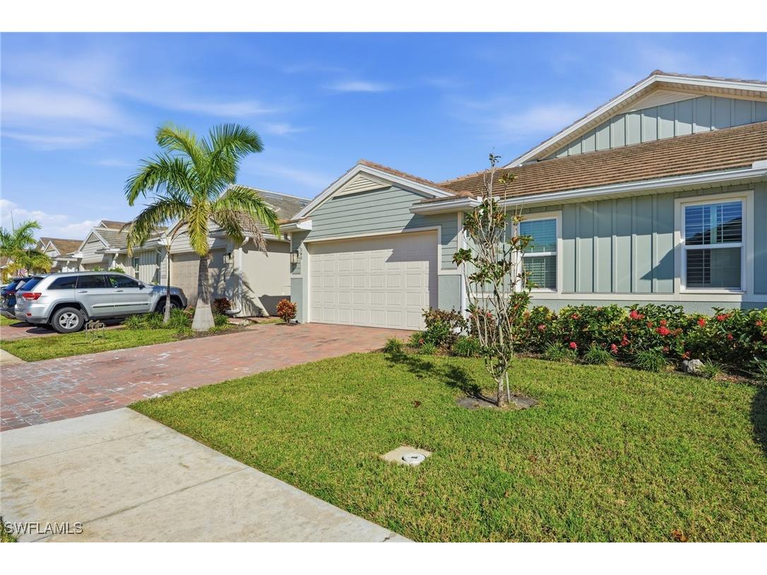 1040 Tranquil Brook Drive Naples FL 34114 225082110 image1