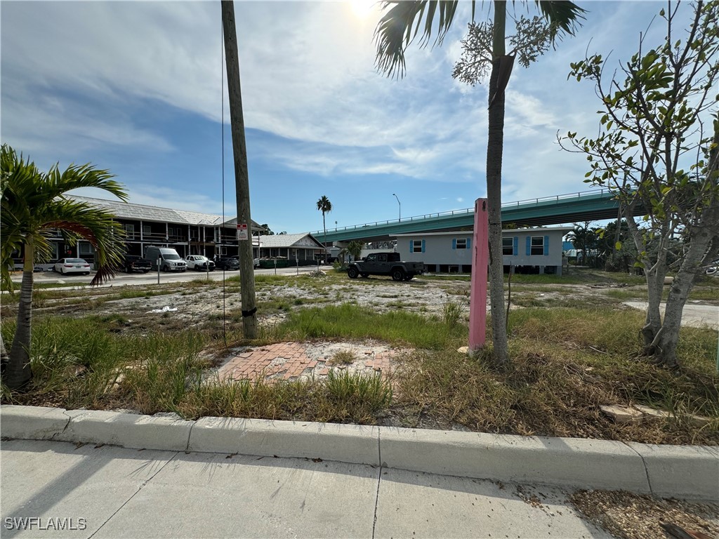1041 3rd Street Fort Myers Beach FL 33931 224067541 image2