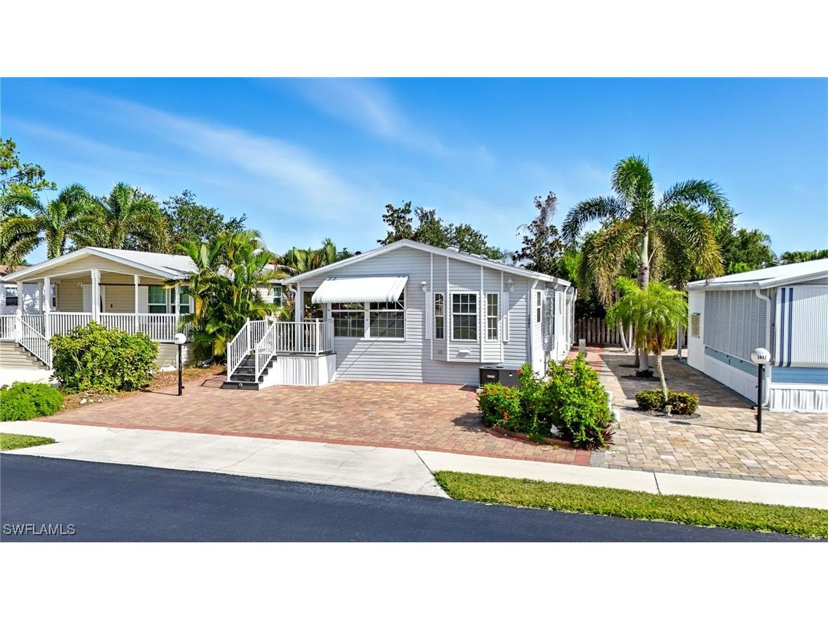 1041 Crystal Lake Drive Naples FL 34120 225067889 image1