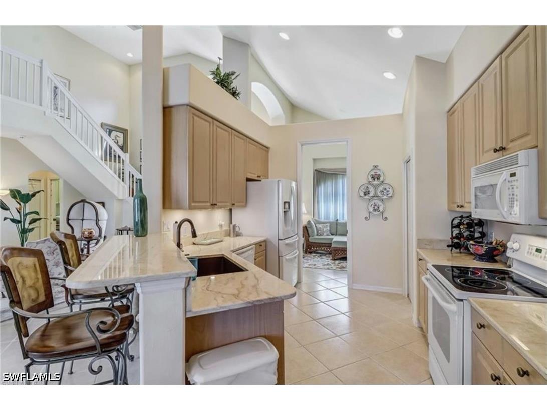 1041 Jardin Drive Naples FL 34104 226021426 image2