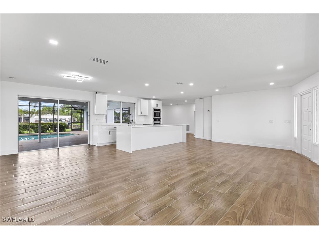 1041 N Waterway Drive Fort Myers FL 33919 225020914 image2