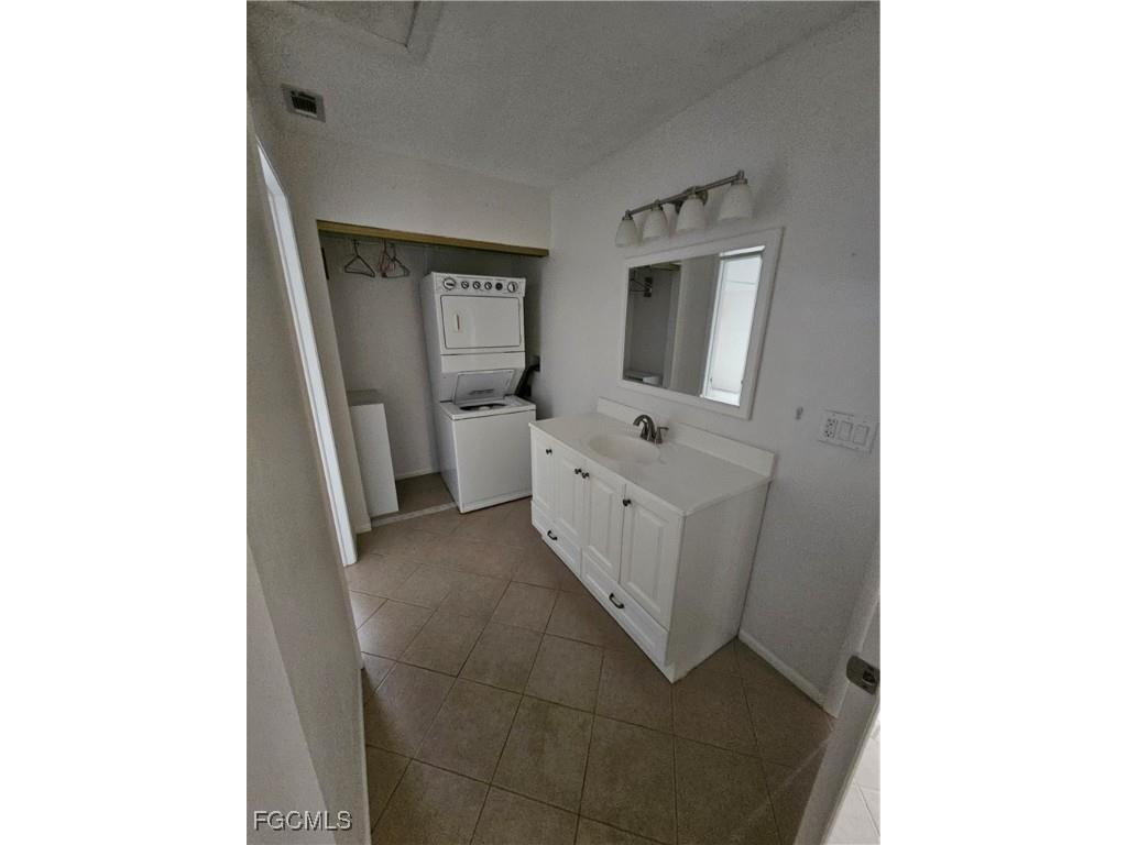 1041 River Run Labelle FL 33935 2025024985 image14