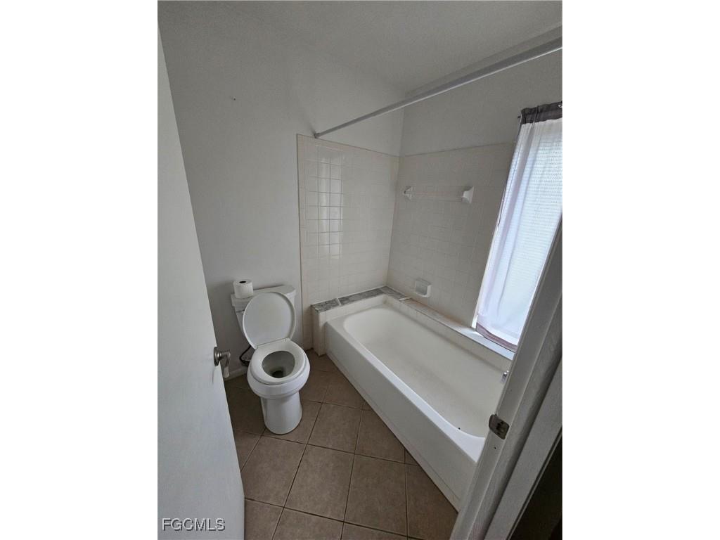 1041 River Run Labelle FL 33935 2025024985 image15