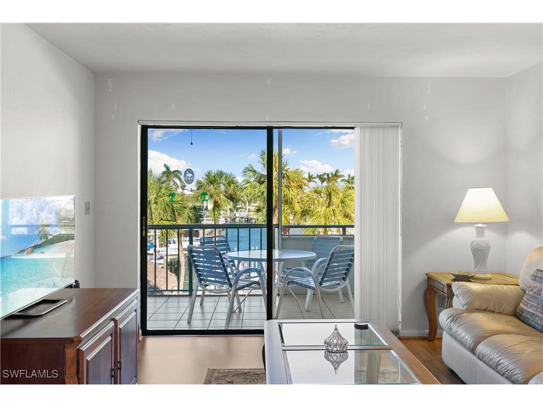 1041 Swallow Avenue #303 Marco Island FL 34145 225071071 image2