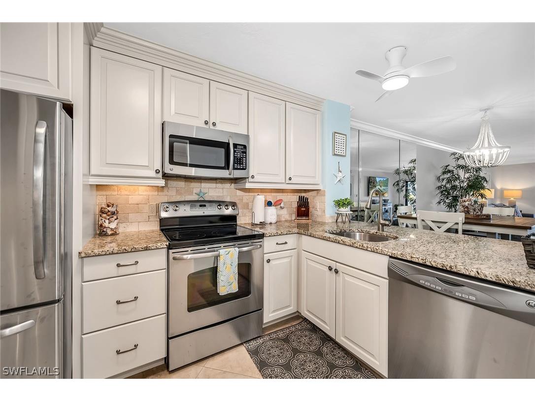 1041 Swallow Avenue #304 Marco Island FL 34145 226008552 image2