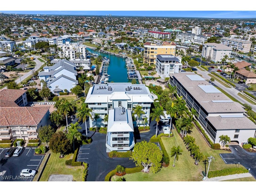 1041 Swallow Avenue #304 Marco Island FL 34145 226008552 image43
