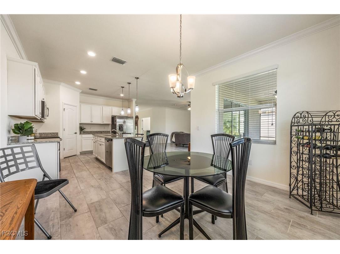 10410 Prato Drive Fort Myers FL 33913 2025024423 image15