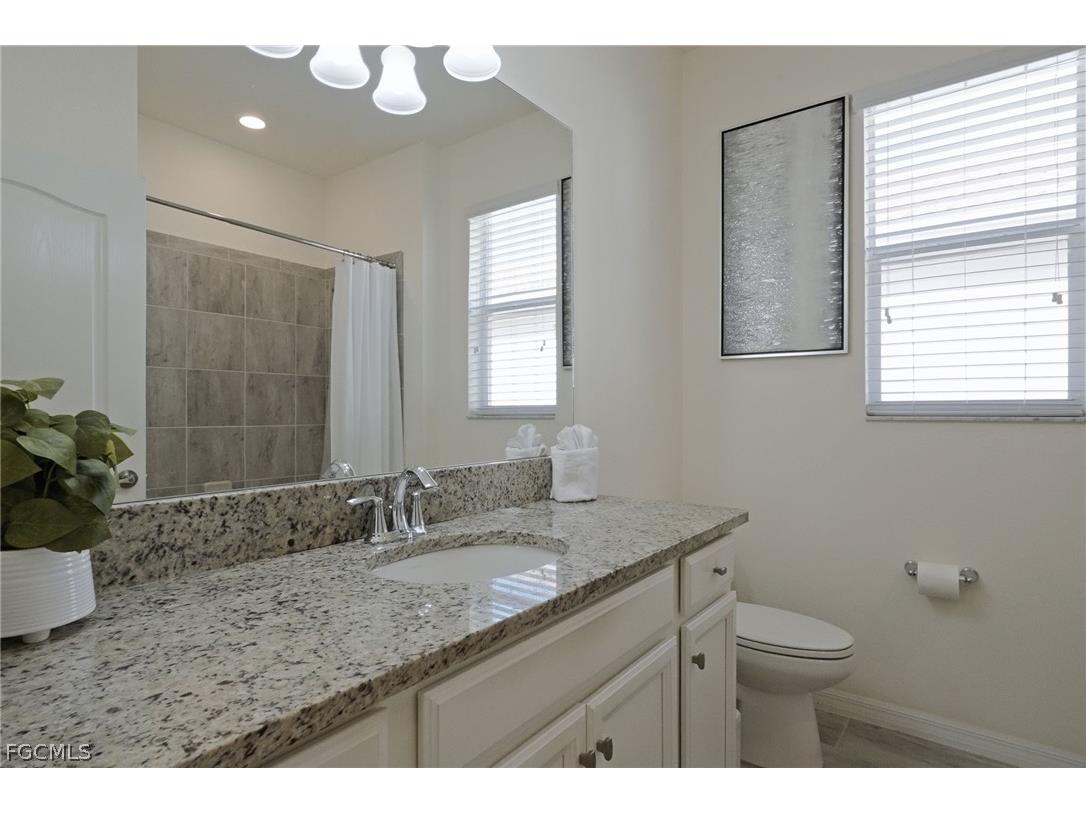 10410 Prato Drive Fort Myers FL 33913 2025024423 image21