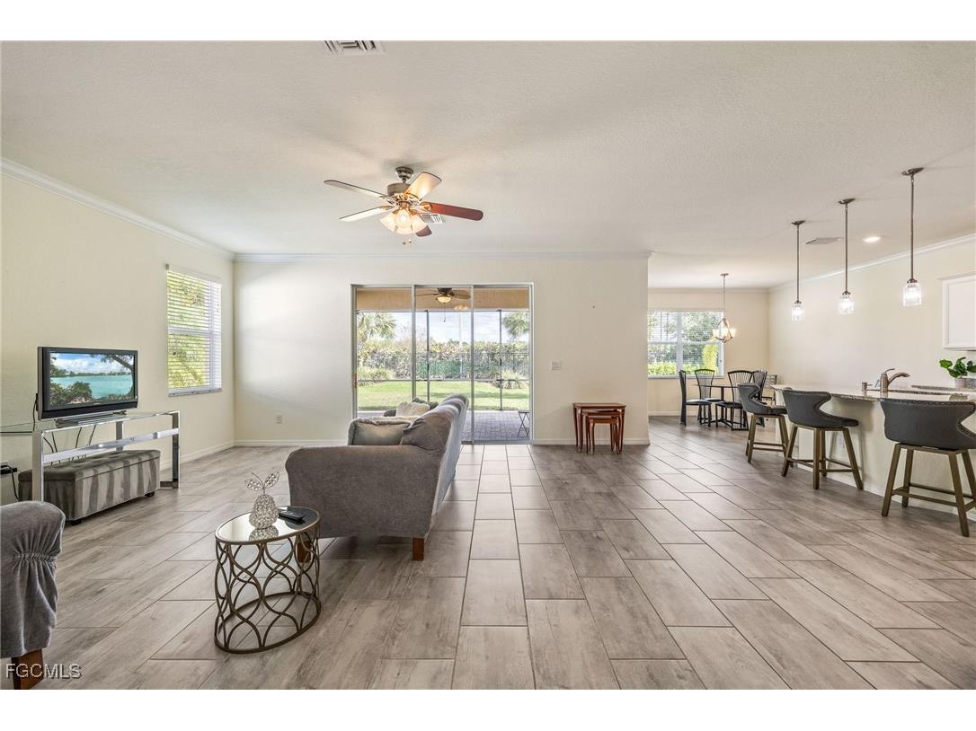 10410 Prato Drive Fort Myers FL 33913 2025024423 image7