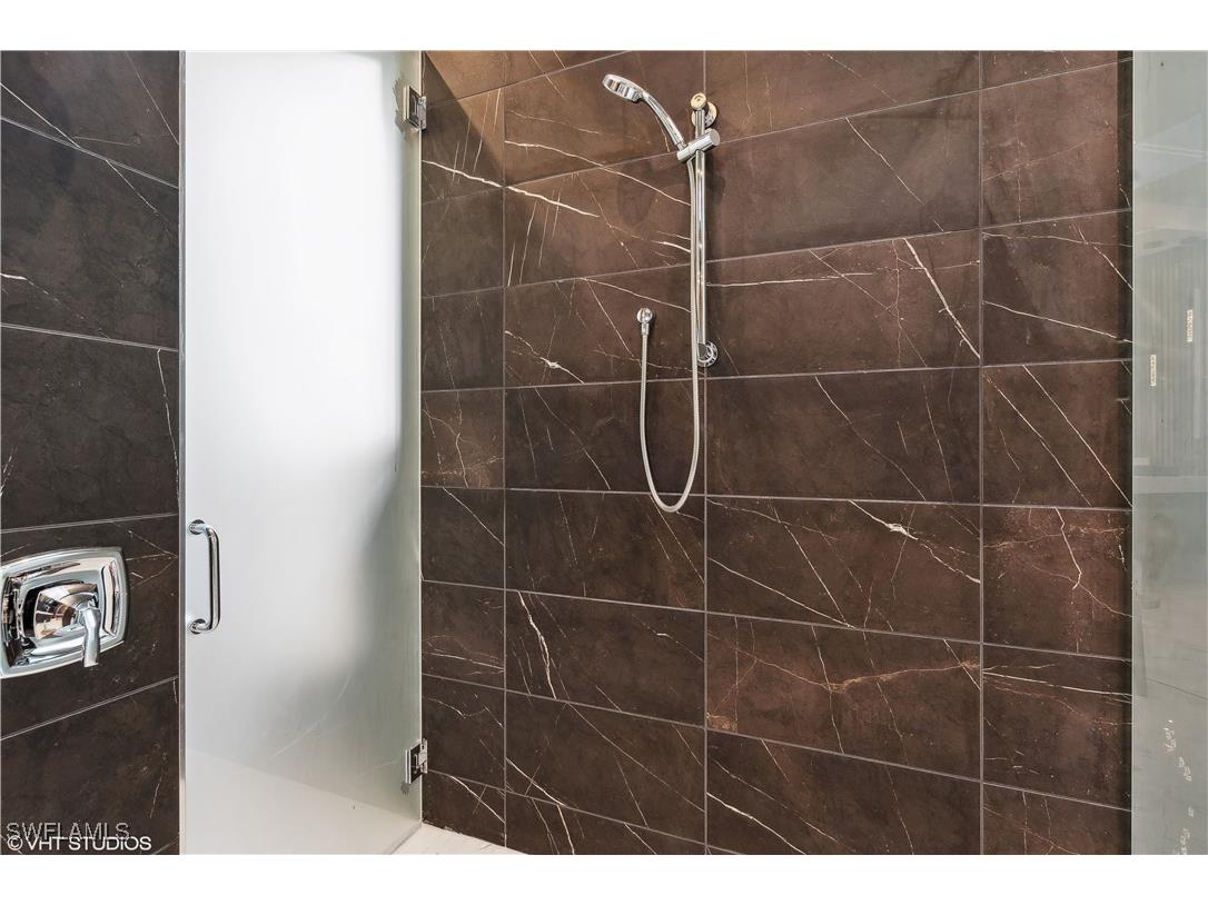 10411 Via Parma Way Miromar Lakes FL 33913 225062868 image32