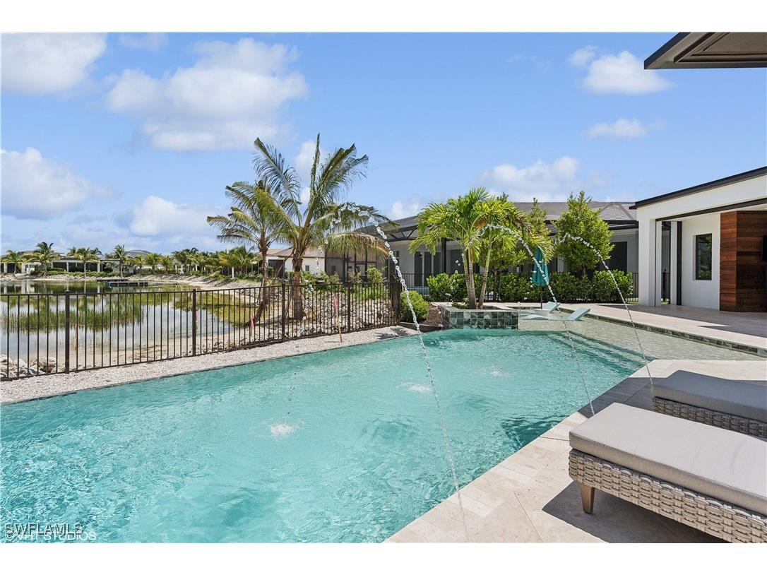 10411 Via Parma Way Miromar Lakes FL 33913 225062868 image40