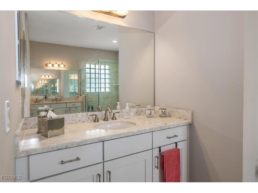 10416 Sirene Way Fort Myers FL 33913 2025004850 image19