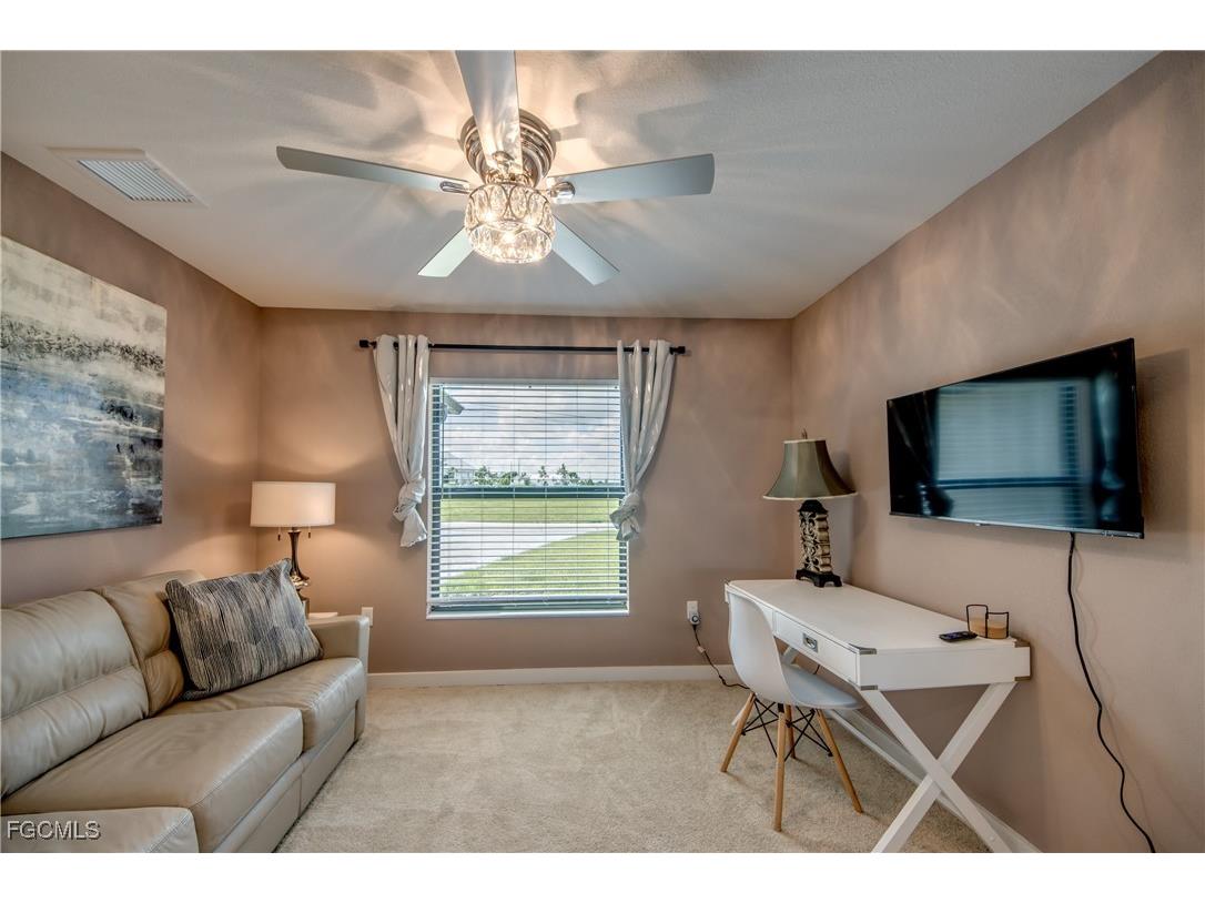 1042 NW 32nd Place Cape Coral FL 33993 2025004170 image21