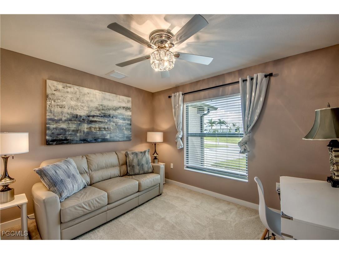 1042 NW 32nd Place Cape Coral FL 33993 2025004170 image24