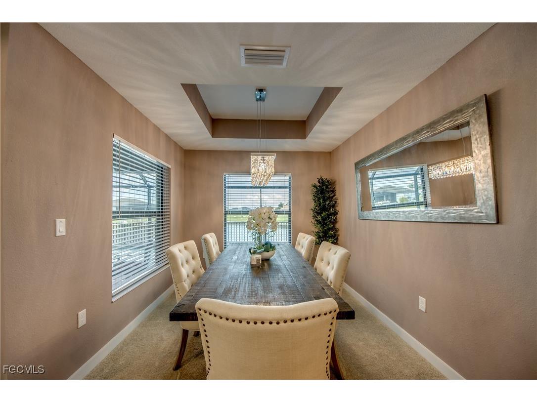 1042 NW 32nd Place Cape Coral FL 33993 2025004170 image25