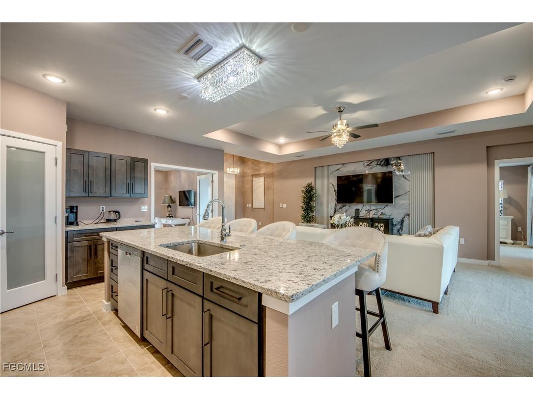 1042 NW 32nd Place Cape Coral FL 33993 2025004170 image29