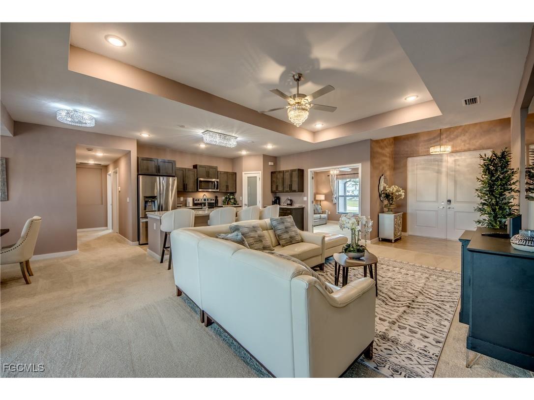 1042 NW 32nd Place Cape Coral FL 33993 2025004170 image33