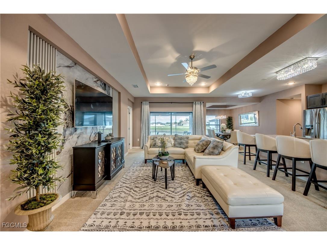 1042 NW 32nd Place Cape Coral FL 33993 2025004170 image9