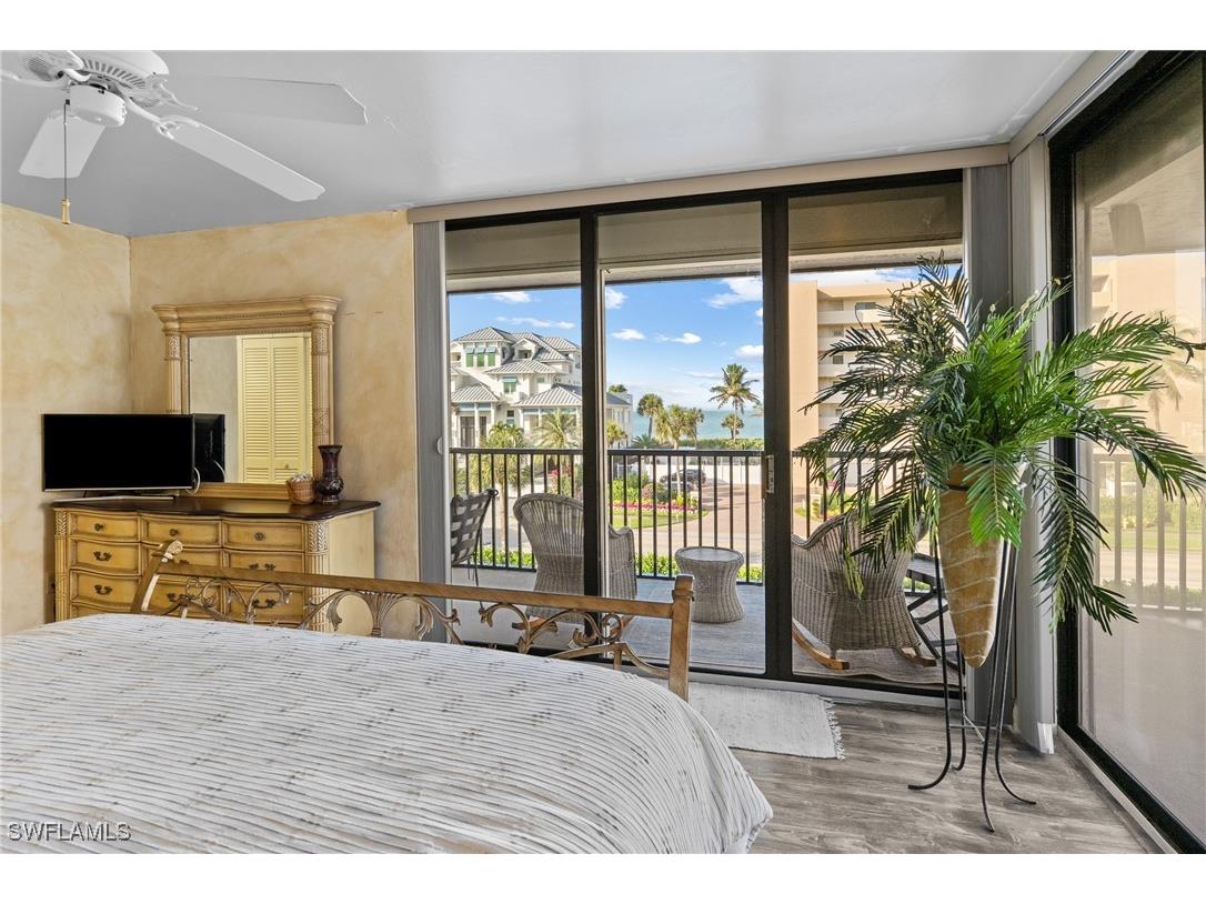 10420 Gulf Shore Drive #121 Naples FL 34108 226004993 image28