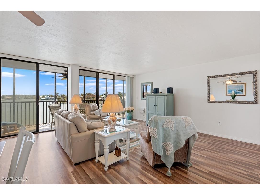 10420 Gulf Shore Drive #132 Naples FL 34108 225041036 image6