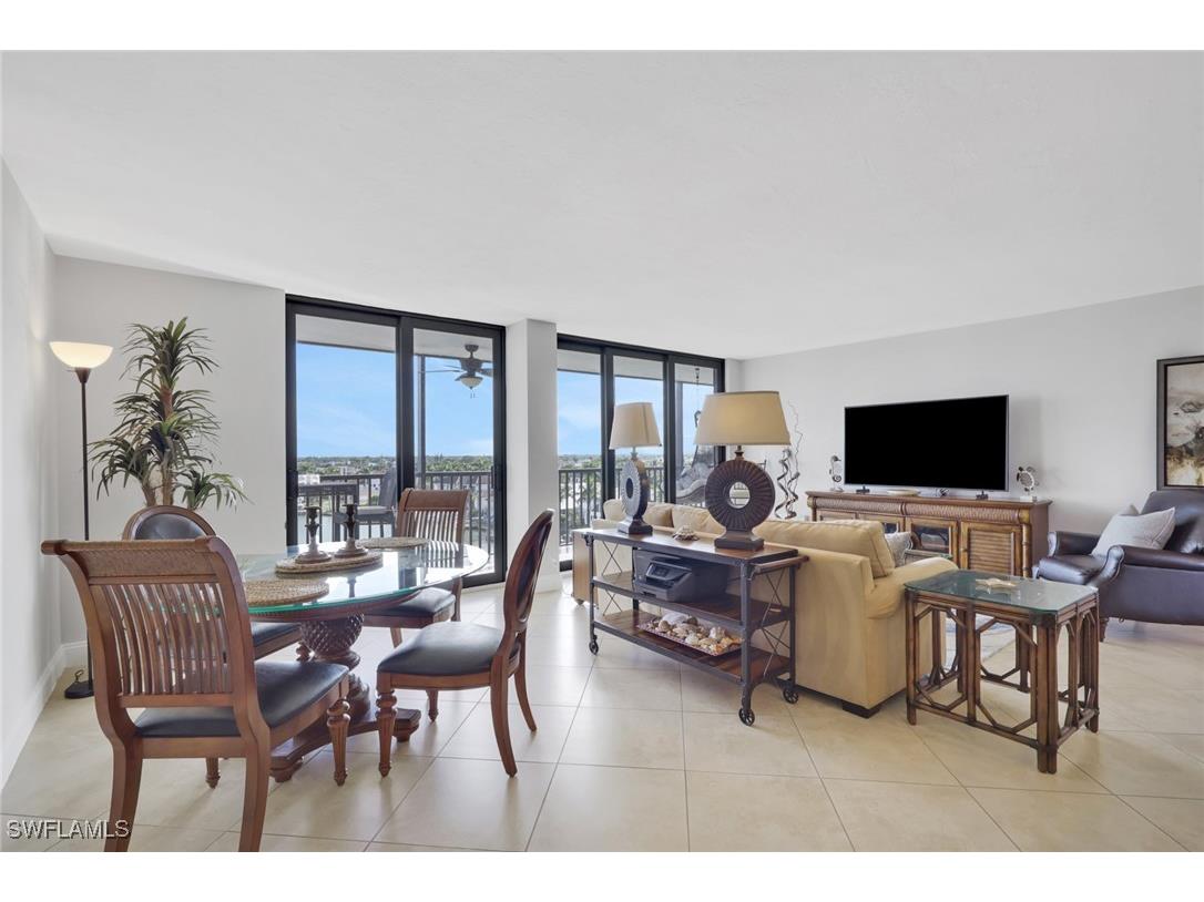 10420 Gulf Shore Drive #162 Naples FL 34108 225083395 image19