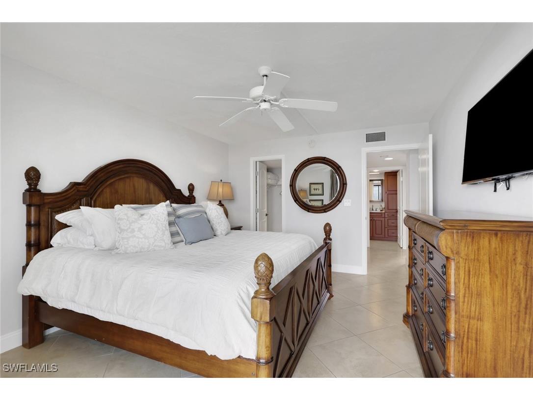 10420 Gulf Shore Drive #162 Naples FL 34108 225083395 image23