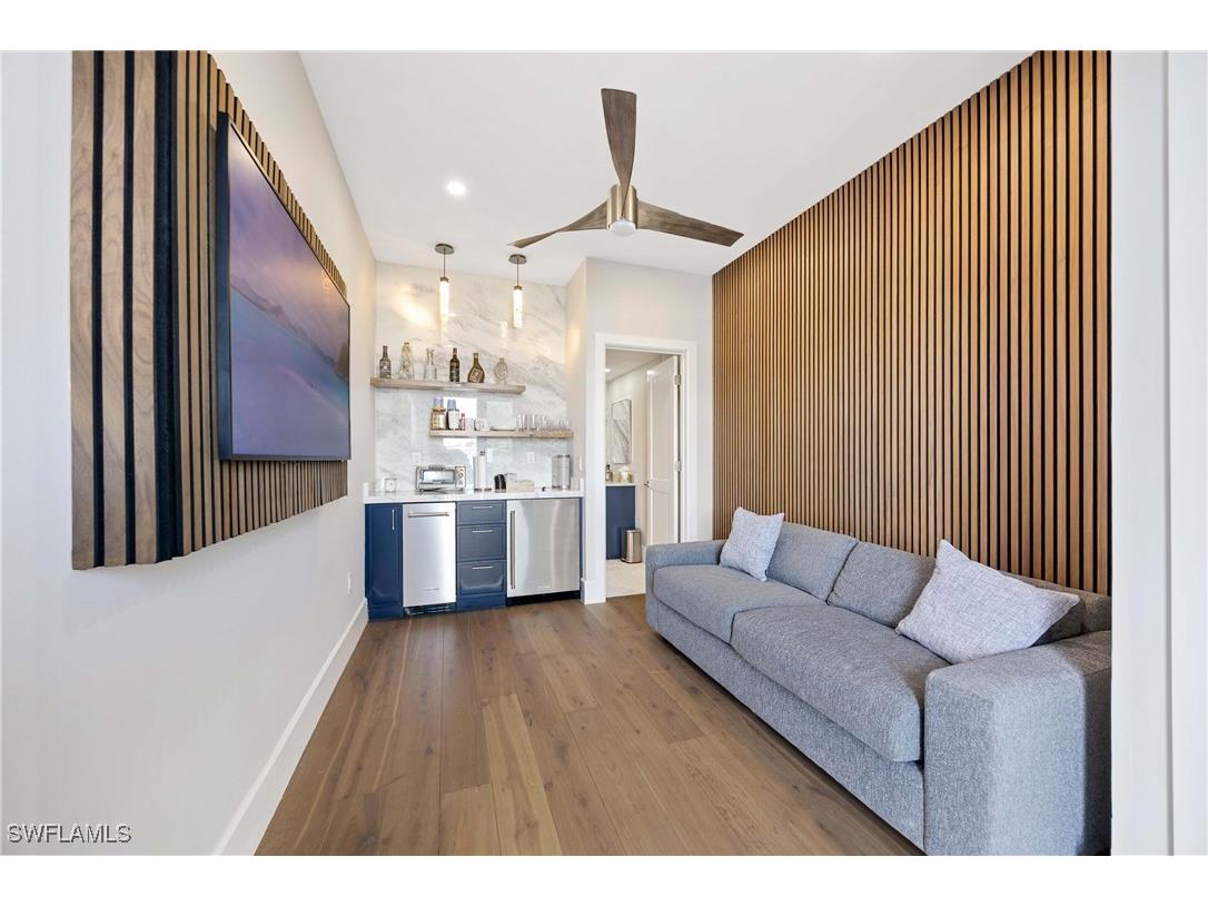 10420 Gulf Shore Drive #162 Naples FL 34108 225083395 image39