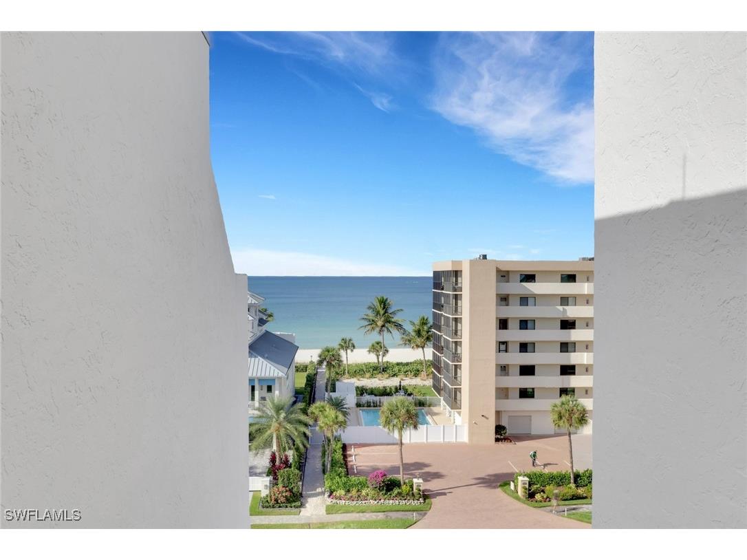 10420 Gulf Shore Drive #162 Naples FL 34108 225083395 image5