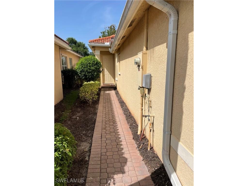 10427 Carolina Willow Drive Fort Myers FL 33913 225053838 image3
