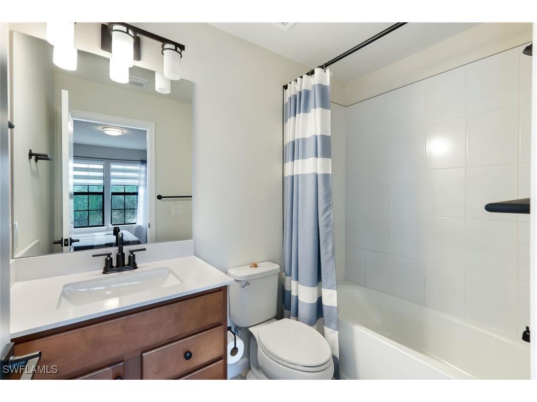 10427 Ventana Lane Naples FL 34120 226002610 image24