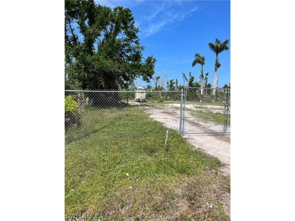 10431 Betsy Parkway Saint James City FL 33956 223029051 image1