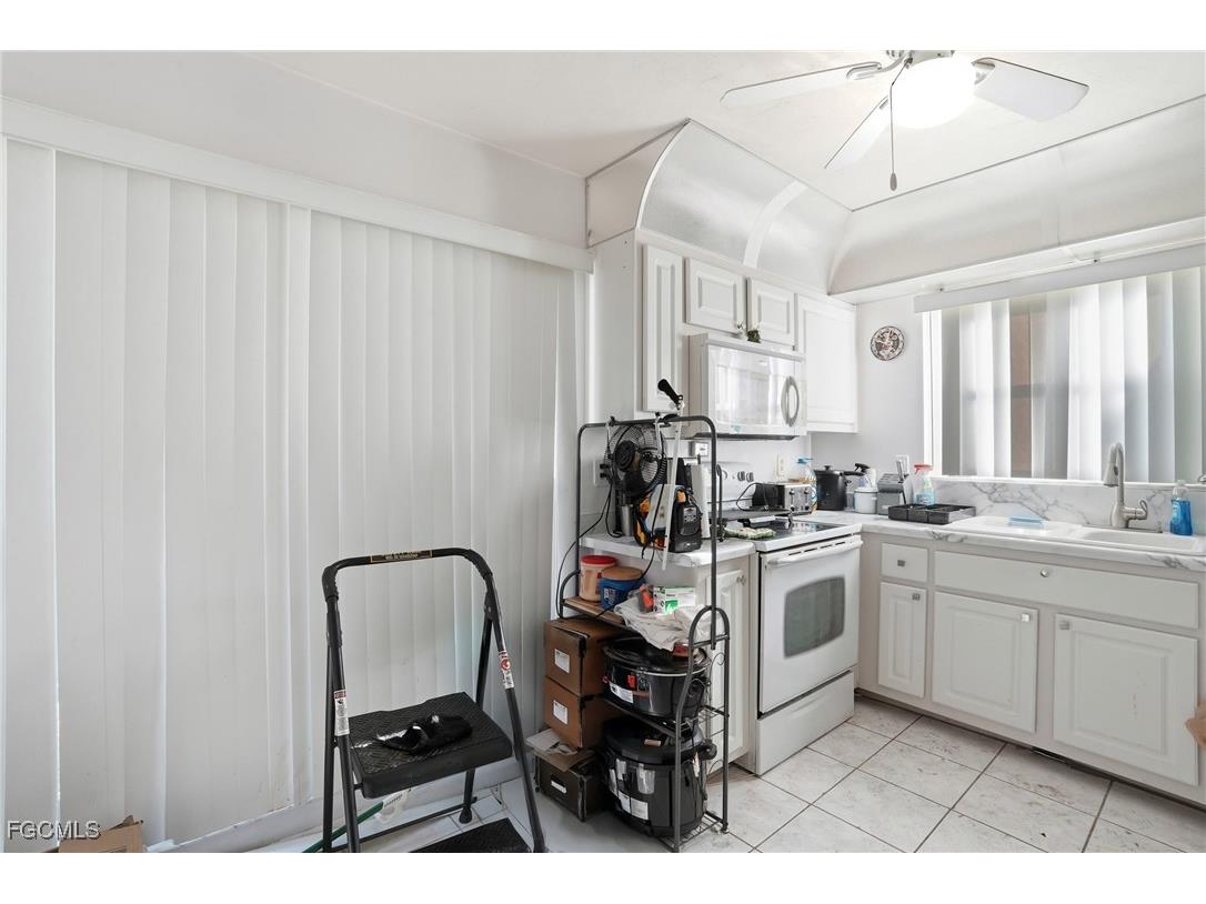 10431 New Bedford Court Lehigh Acres FL 33936 2025022564 image7