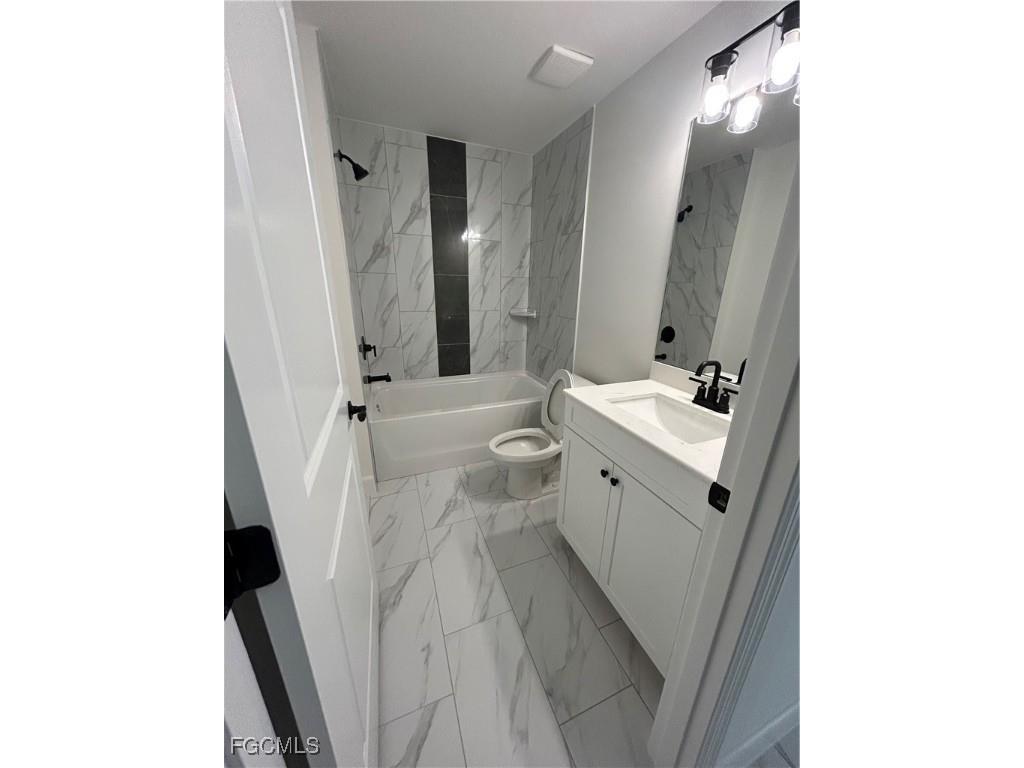 1044 Cheney Avenue S Lehigh Acres FL 33974 2025021488 image2