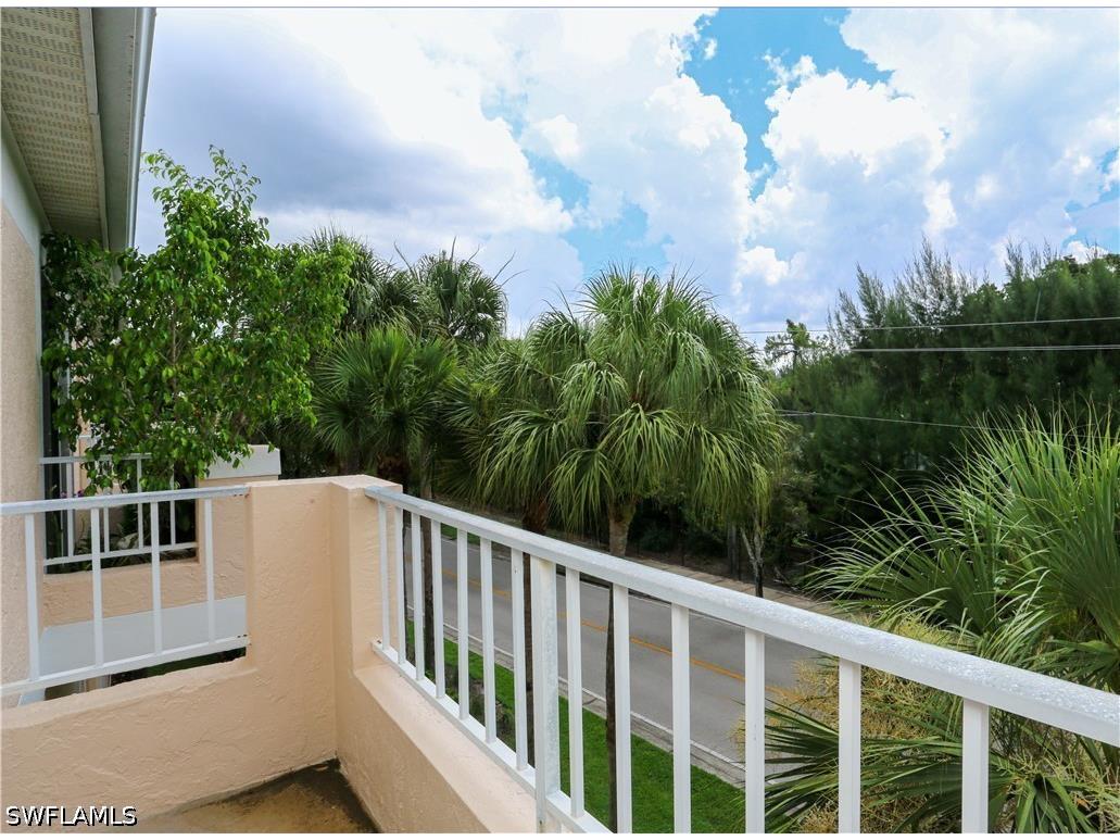 1044 Woodshire Lane #B203 Naples FL 34105 226015486 image31