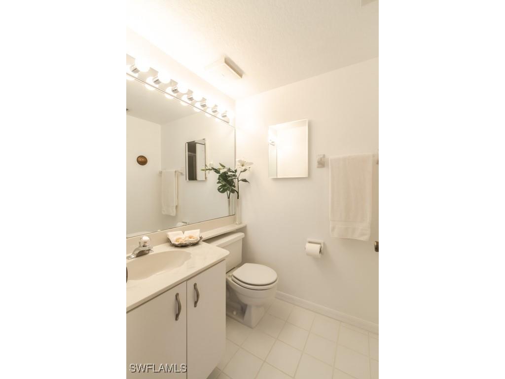 1044 Woodshire Lane #B210 Naples FL 34105 225067083 image20