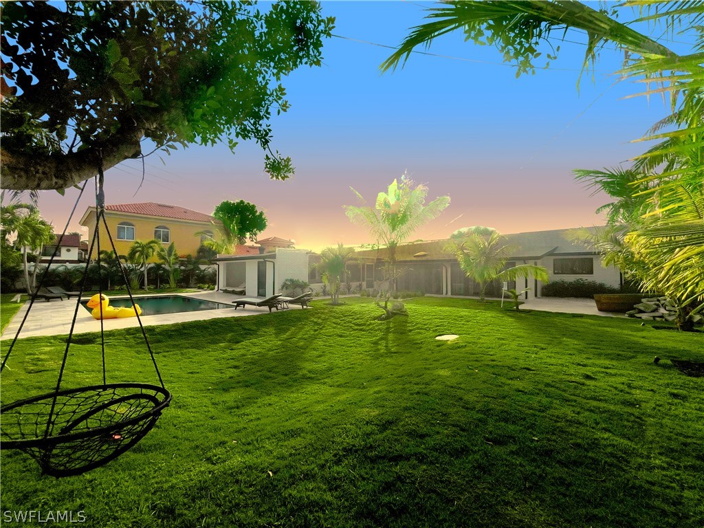 10442 Vanderbilt Drive Naples FL 34108 224039769 image1