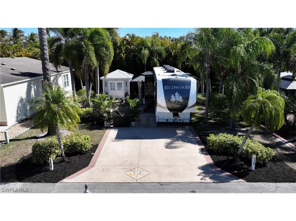 10444 Nightwood Drive Fort Myers FL 33905 226008338 image1
