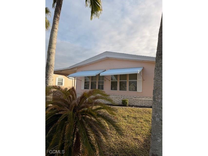 10445 Winchester Court Fort Myers FL 33908 2026003855 image1