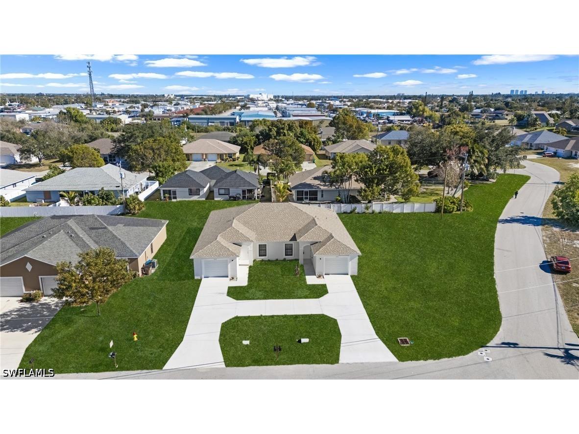 1045/1047 SE 11th Terrace Cape Coral FL 33990 226026794 image1