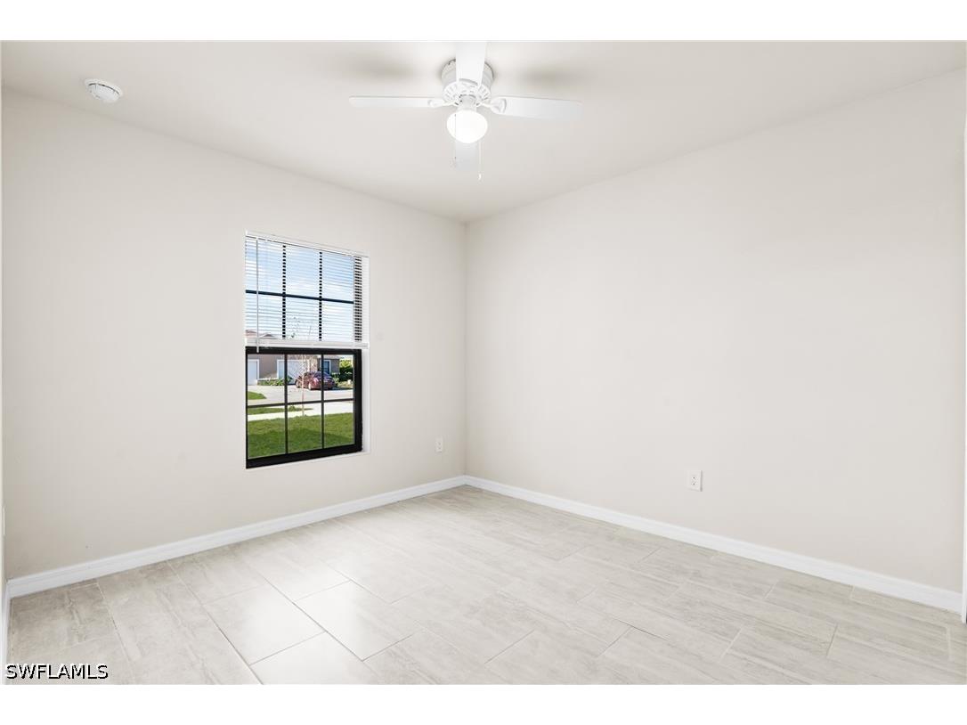 1045/1047 SE 11th Terrace Cape Coral FL 33990 226026794 image12