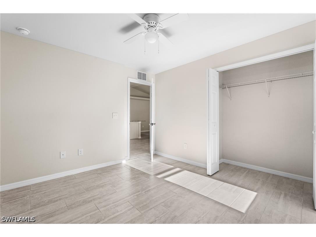 1045/1047 SE 11th Terrace Cape Coral FL 33990 226026794 image13