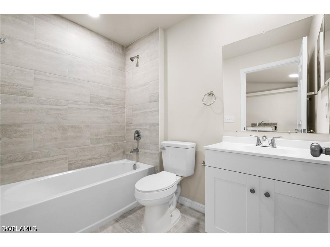 1045/1047 SE 11th Terrace Cape Coral FL 33990 226026794 image14