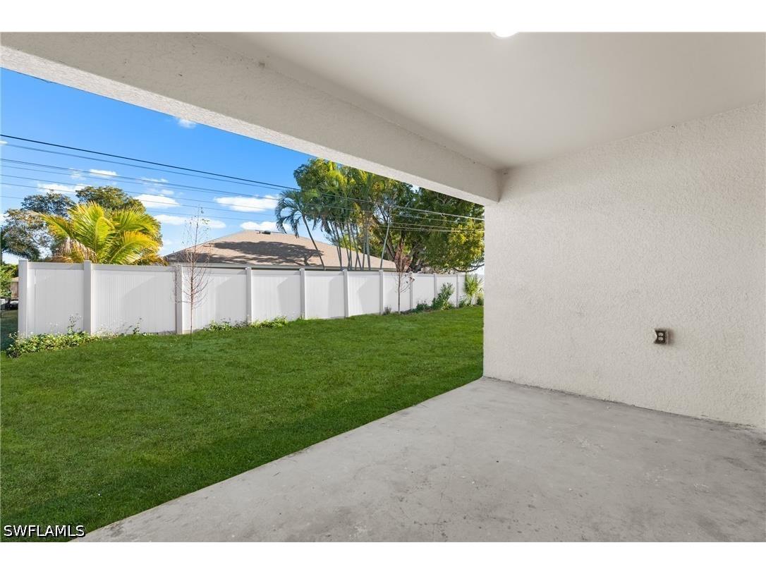 1045/1047 SE 11th Terrace Cape Coral FL 33990 226026794 image27