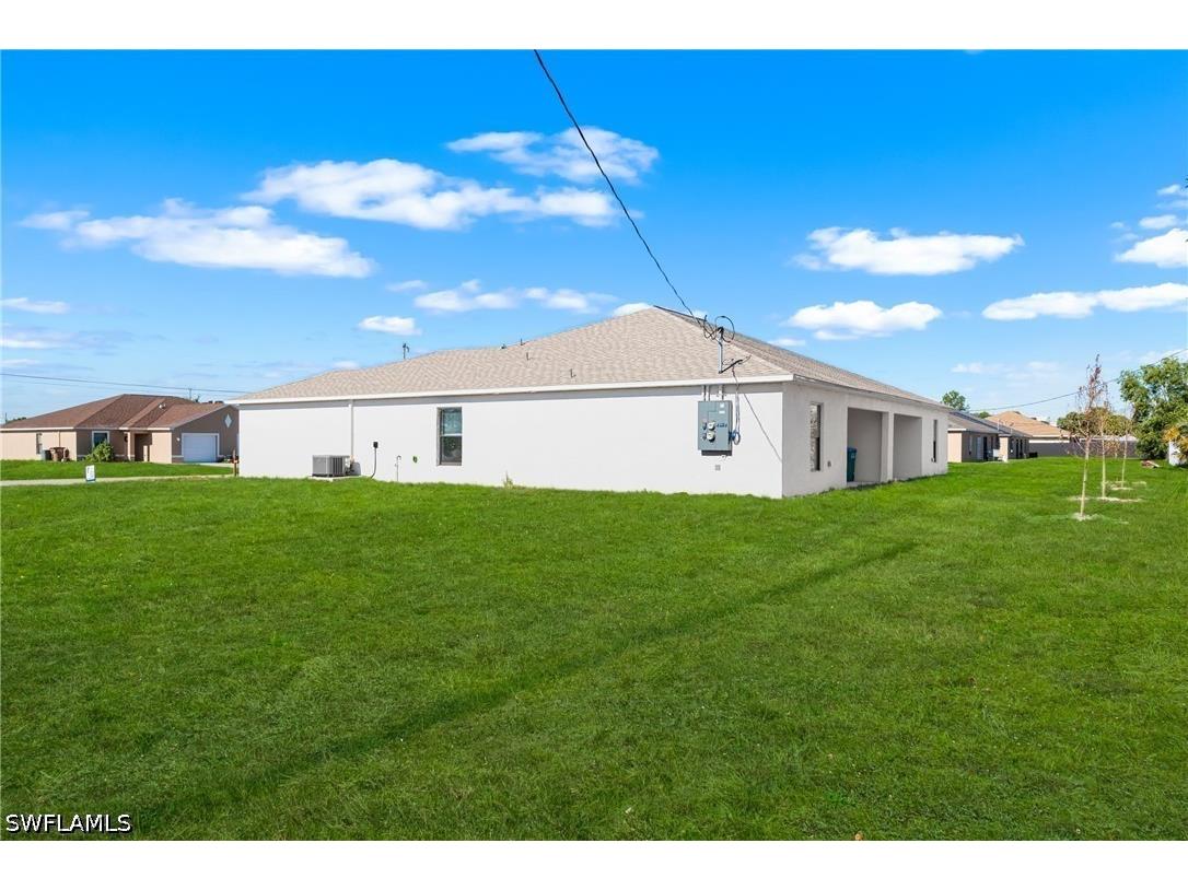 1045/1047 SE 11th Terrace Cape Coral FL 33990 226026794 image28