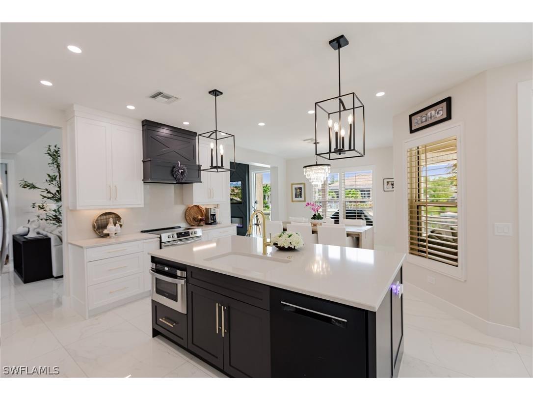 1045 Cottonwood Court Marco Island FL 34145 226009077 image12